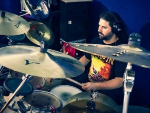 Björn am Schlagzeug